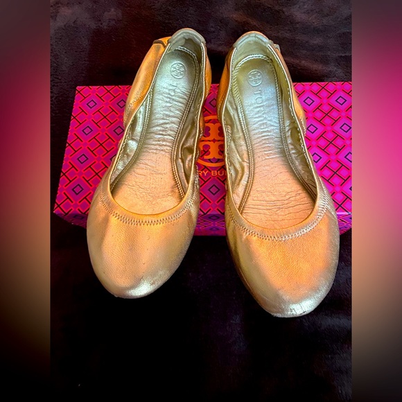 GUC Tory Burch size 9 gold ballet flats - Picture 5 of 10